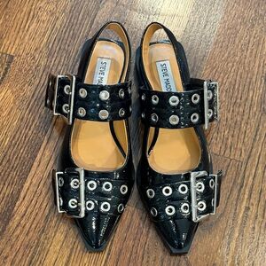 Steve Madden Graya Black Patent Flats Size 5.5